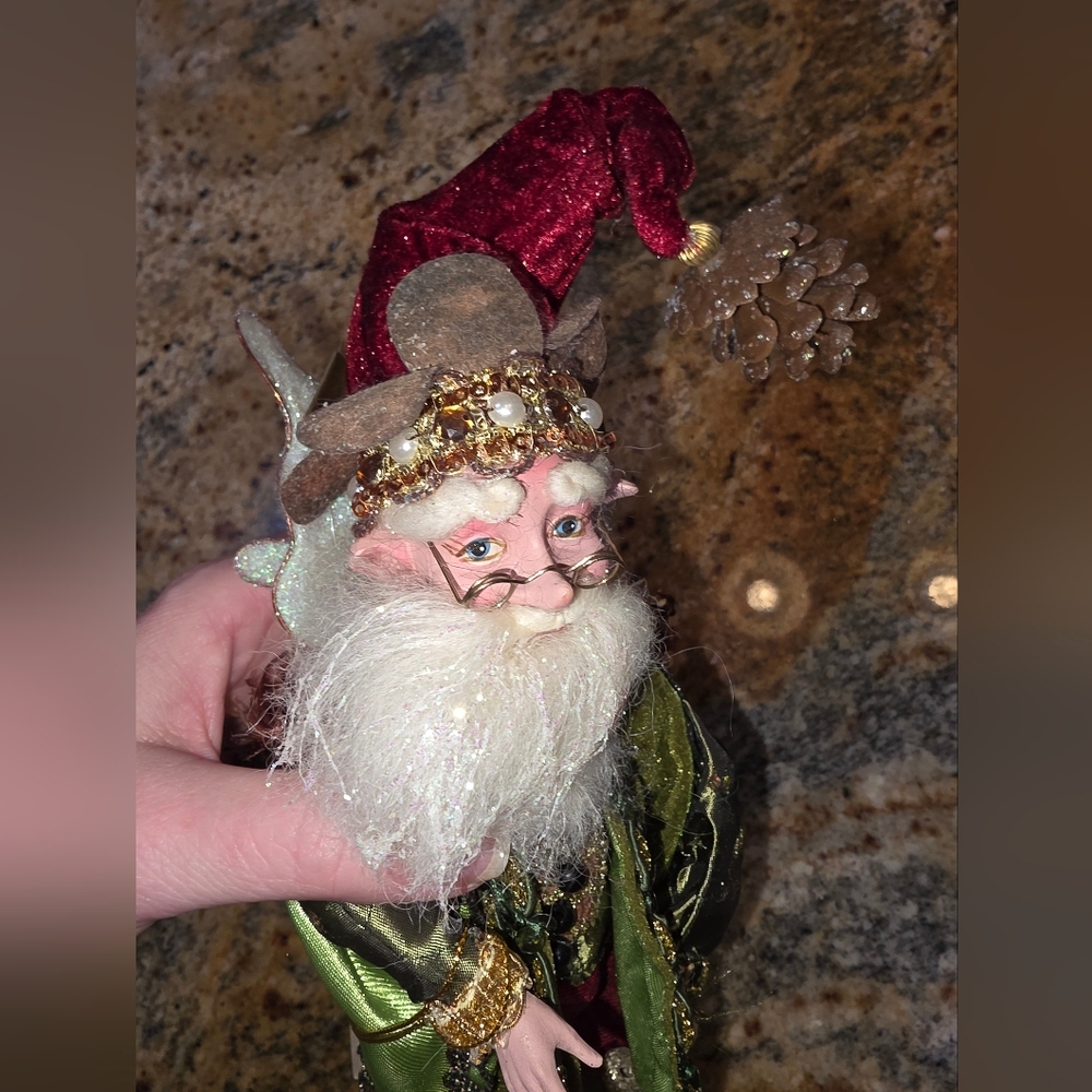 Mark Roberts Holiday Elf with Green and Red Outfit Pinecone Forest Fairy - small - Picture 2 of 5